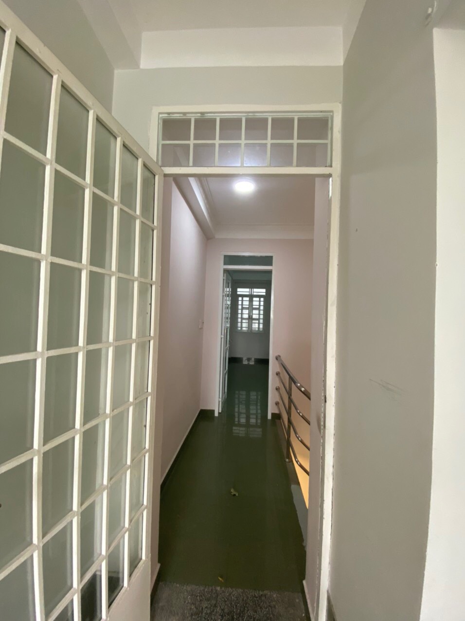 Cho thuê Nguyên căn HXT( 262/xx) Nguyễn Tiểu La,P.8,Q.10.